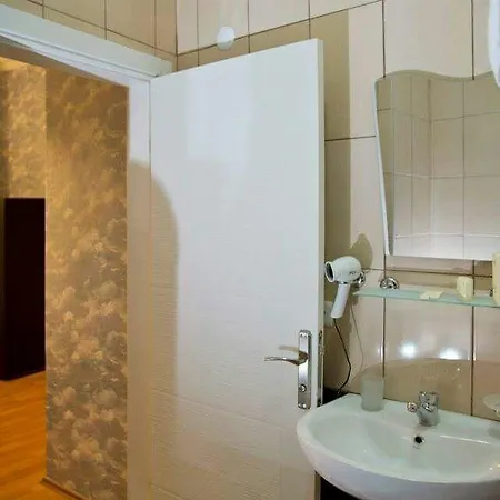 בית הארחה Halikarnas Ada Butik Otel *