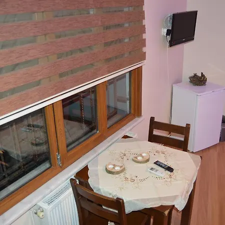 Halikarnas Ada Butik Otel בית הארחה